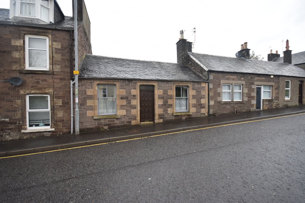 11 South Vennel, Lanark, ML11 7JT Morison and Smith