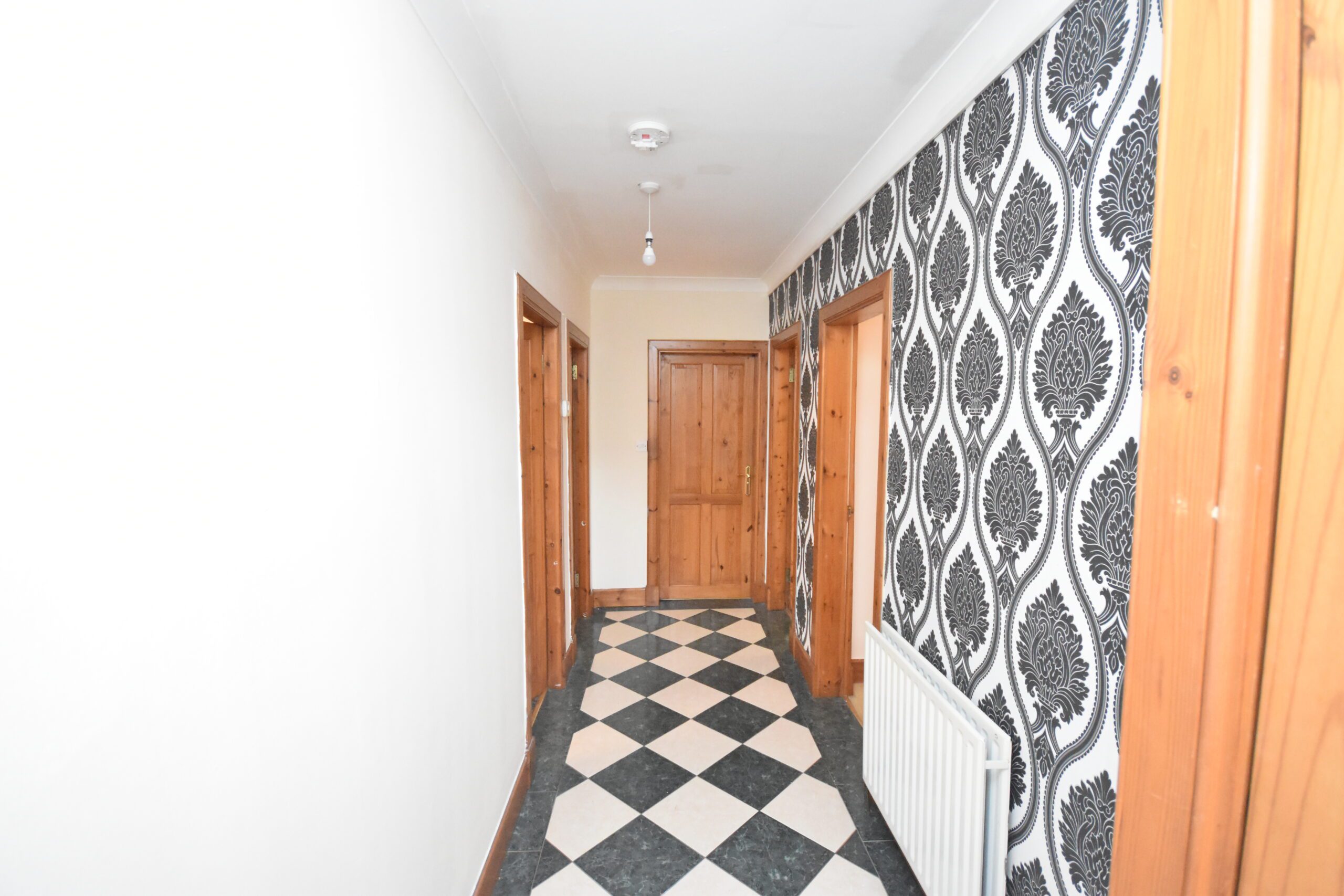 6 Steels Cross, Lanark, ML11 9HL Morison and Smith