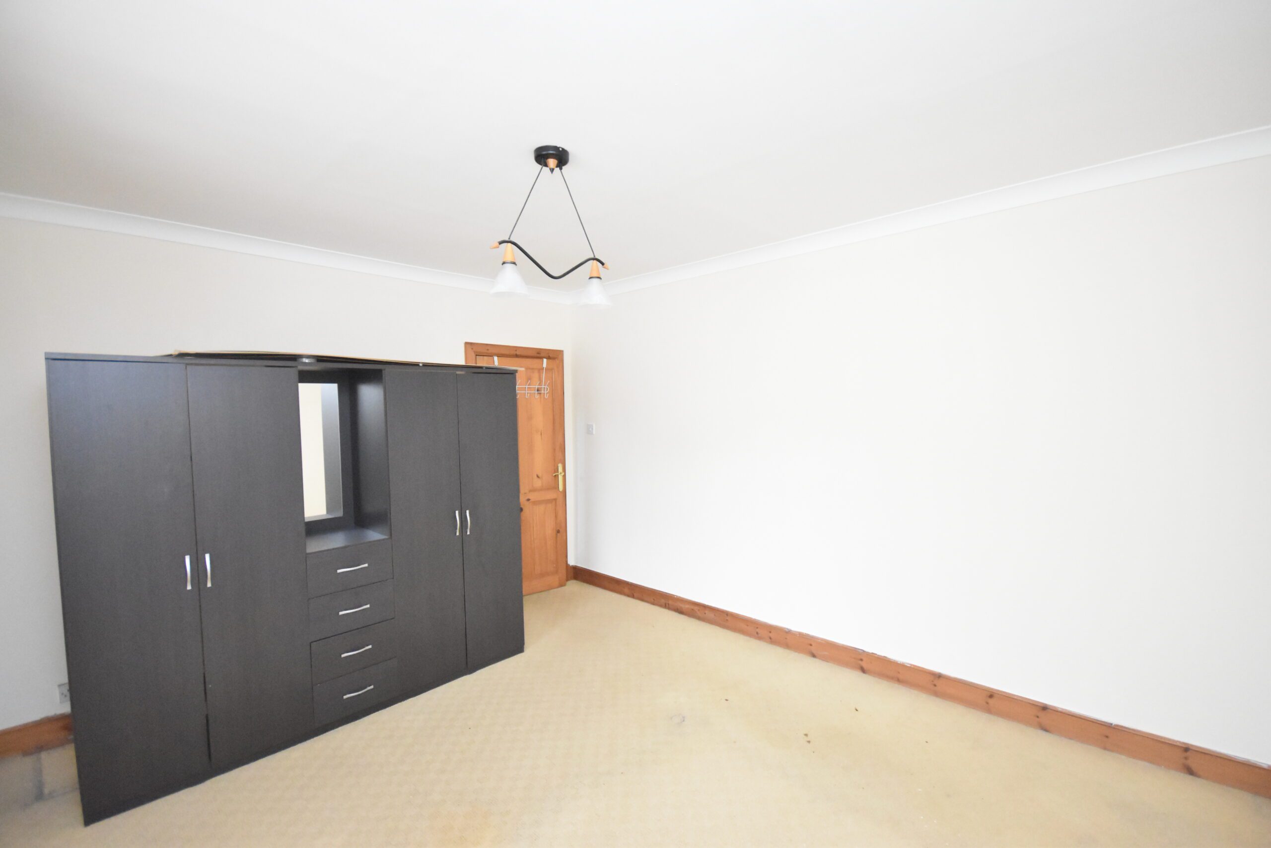 6 Steels Cross, Lanark, ML11 9HL Morison and Smith