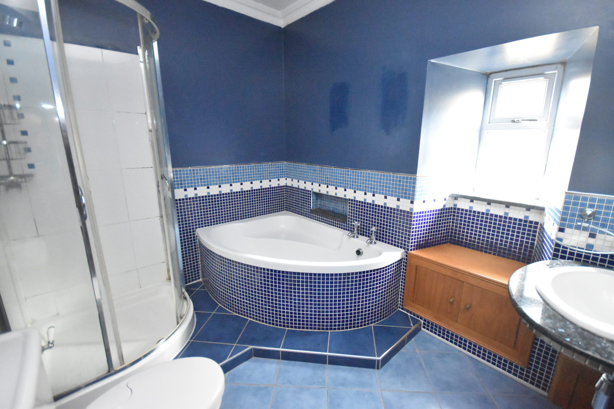 6 Steels Cross, Lanark, ML11 9HL Morison and Smith