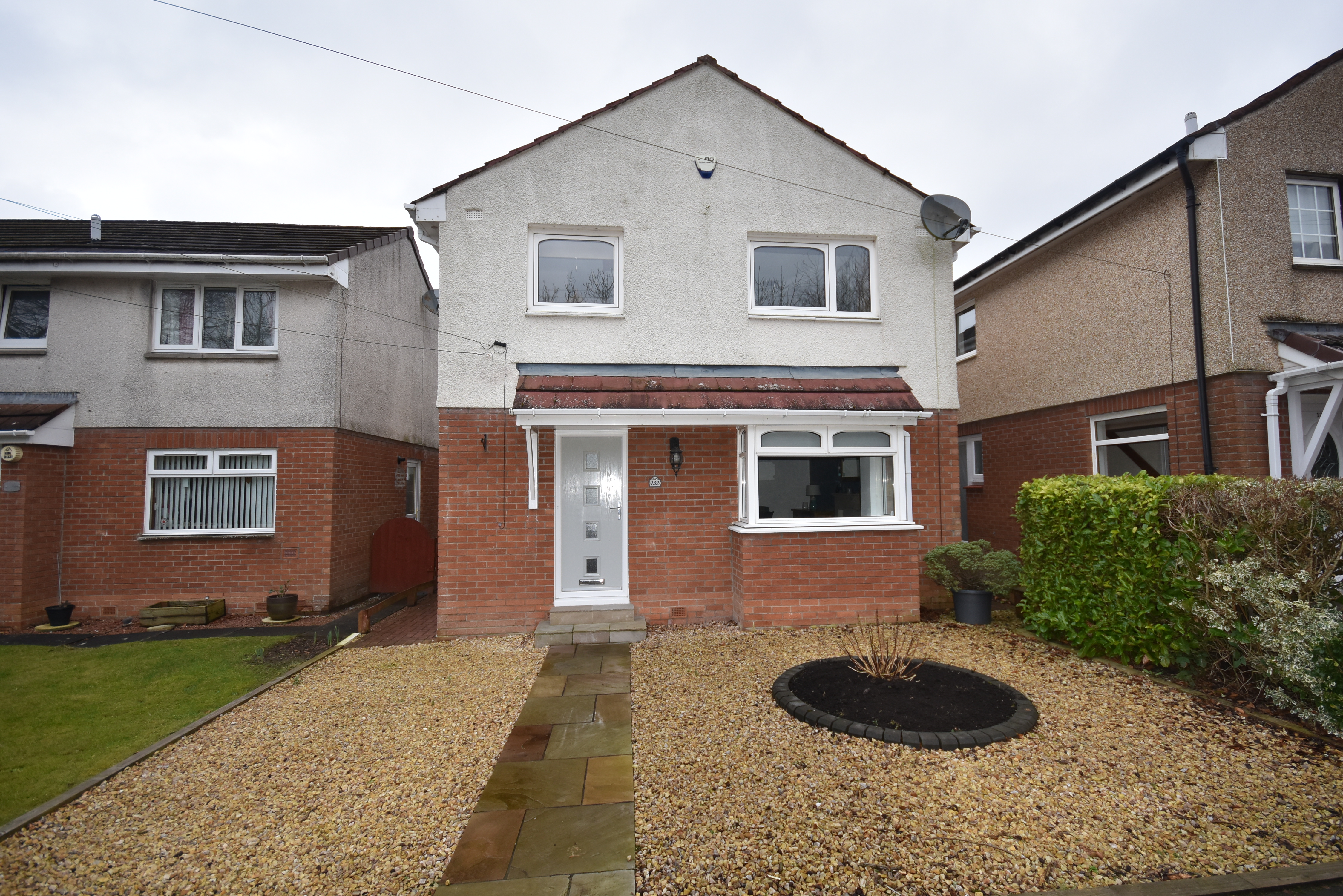 132 Goremire Road, Carluke ML8 4PF