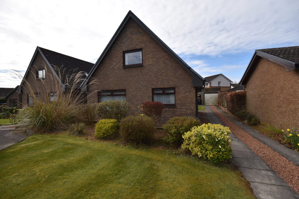 Yvetot Court, Carluke